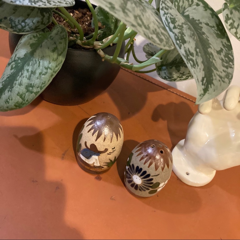 Vintage Ceramic Made in Mexico Pottery Salt and Pepper Shakers Cactus South West - Picture 4 of 9